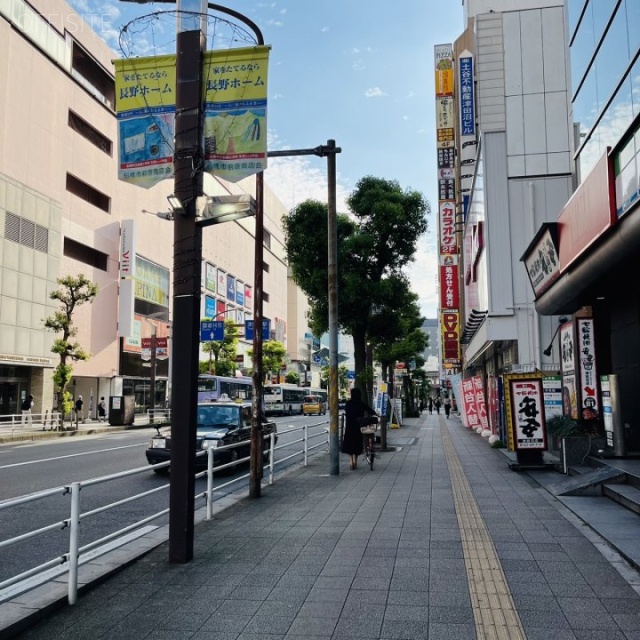 自然センタービル津田沼 前面歩道