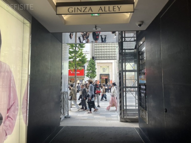 ヒューリック銀座ワールドタウンビル　エントランス