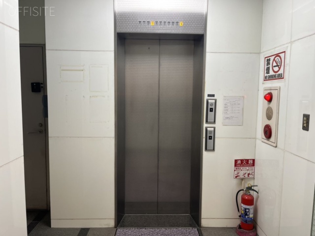 大門ビル エントランス