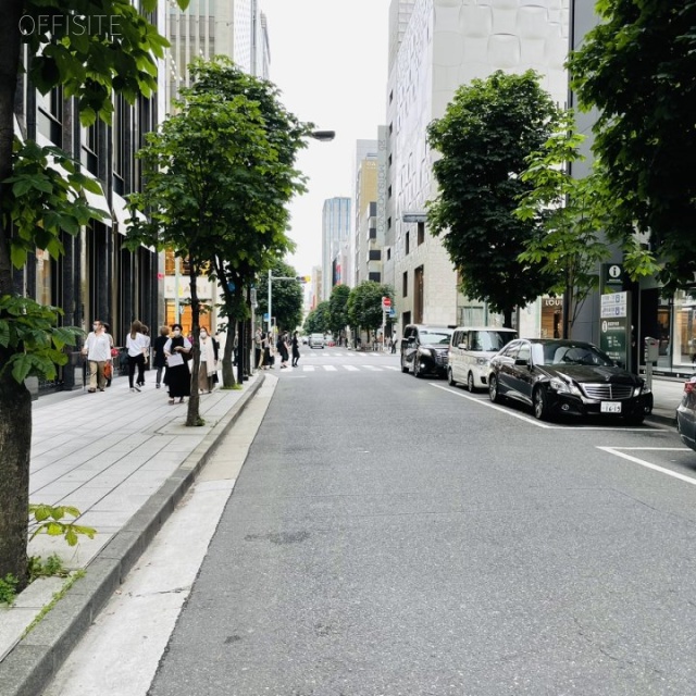 大倉本館 ビル前面道路