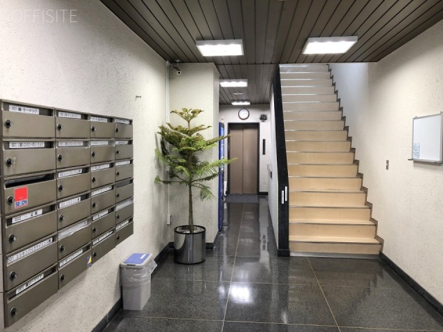 ダイヤ・オフィス エントランス