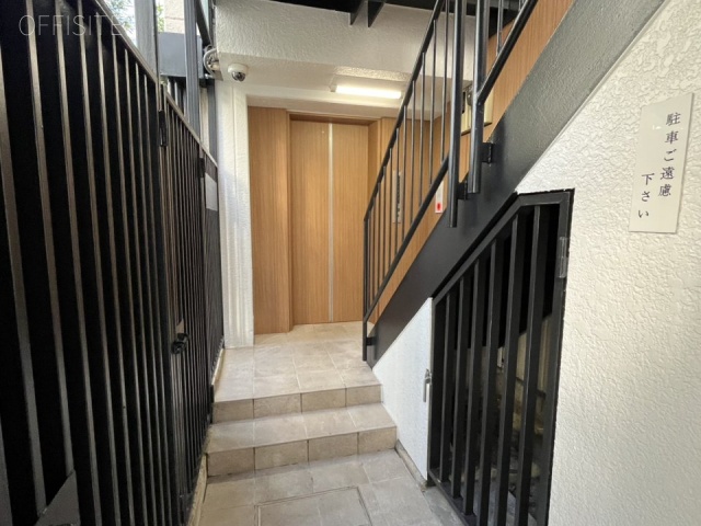 芝公園シティビル 2階 13.10坪 エントランス