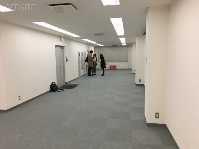 大学通信教育ビル 室内