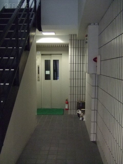 新川山崎ビル 画像
