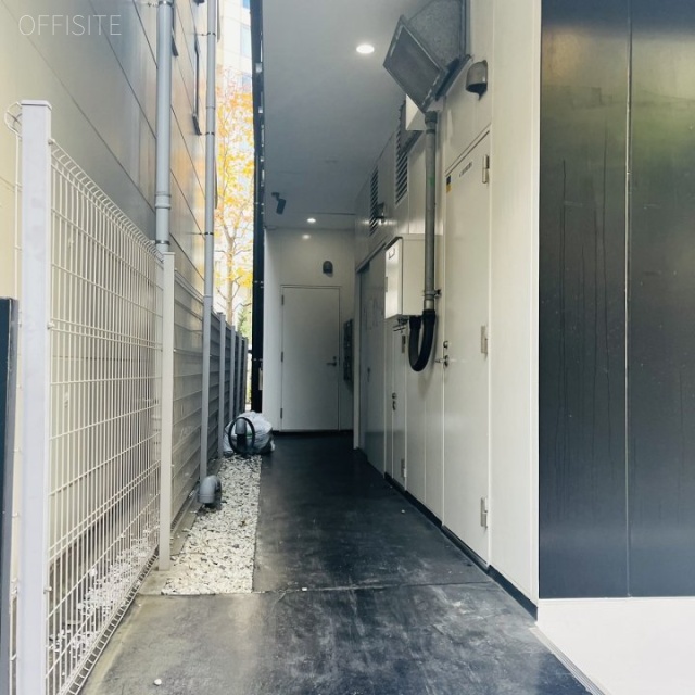Qiz青山 通用口