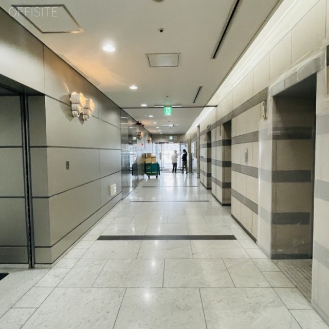 名駅IMAIビル　エレベーターホール