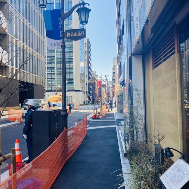 ライムライトビル ビル前面道路