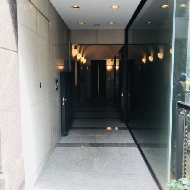 八丁堀鈴らん通りビル　エントランス