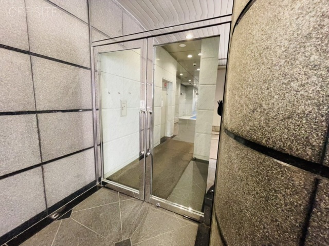 本郷ダイヤビル 通用口