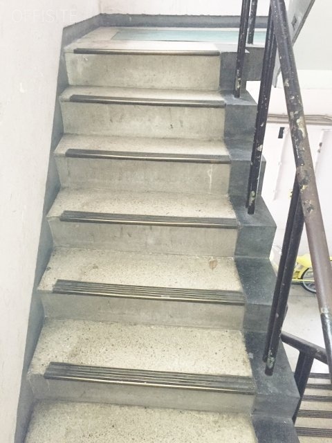ローヤルタウン神宮前ビル 画像