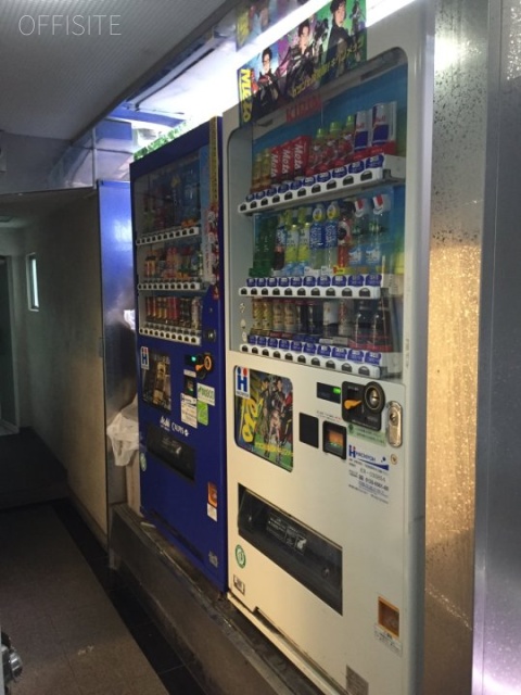 ニュー青山ビル 自動販売機