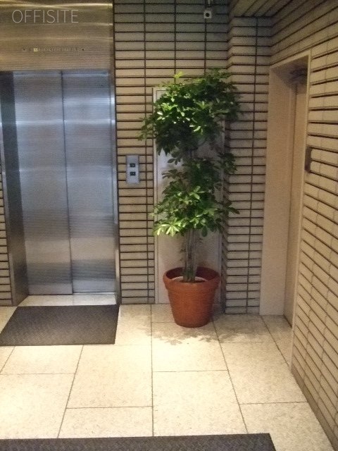 荒久ビル エレベーターホール