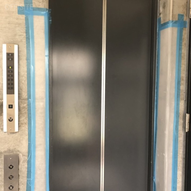 小沢ビル エレベーター