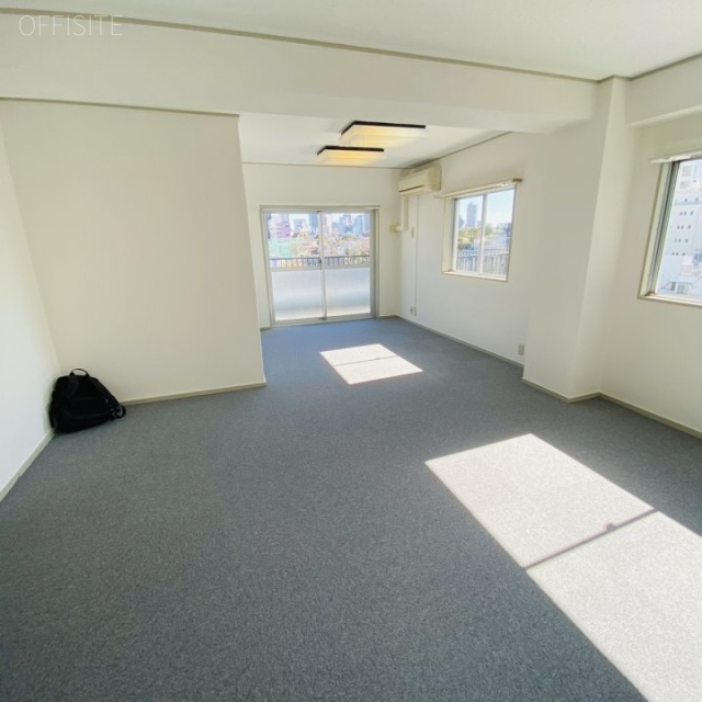 南青山アイビーハイツ 1階【1F～2F】 50.10坪　701号室 室内