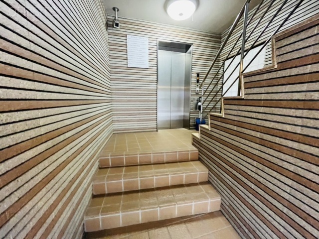 町田森野1丁目ビル　エントランス