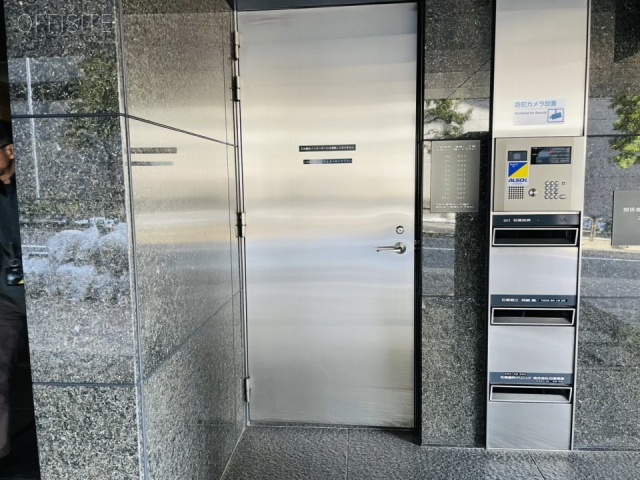 フェルテ麹町1・7ビル　通用口