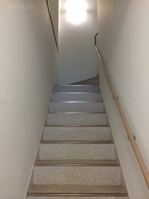 アウルビル 画像