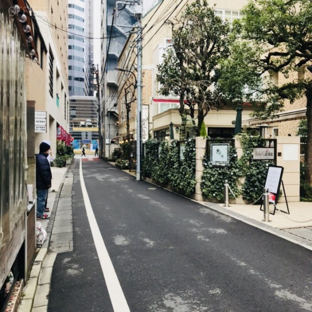 エムズガーデン西新宿ビル 周辺