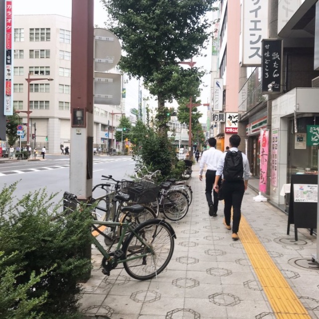 第二大久保ビル ビル前面道路