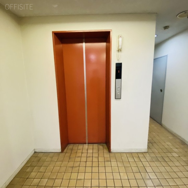 岩本町サニービル エレベーター