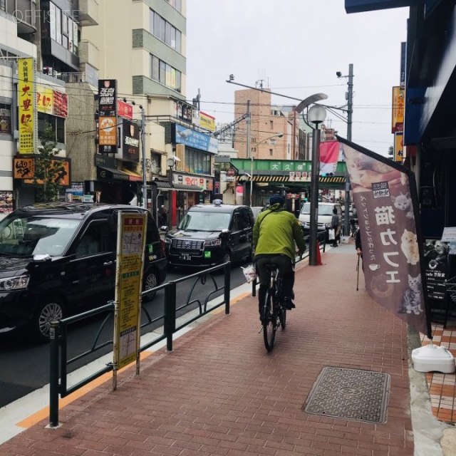 太陽堂ビル ビル前面道路