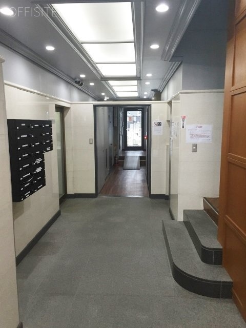 渡東ANNEXⅡビル エントランスホール