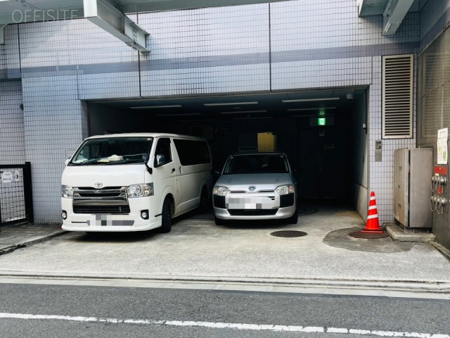 浜松町ビル 駐車場