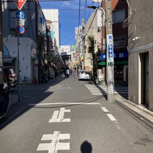 新橋THビル 側道