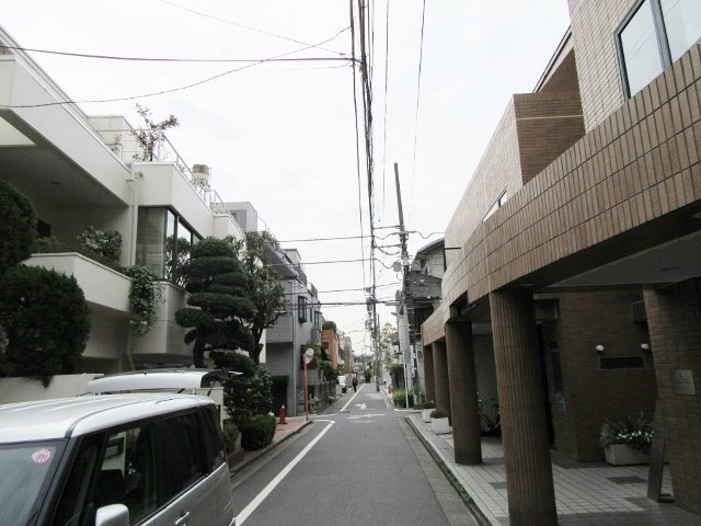 南青山パールハイムビル 画像