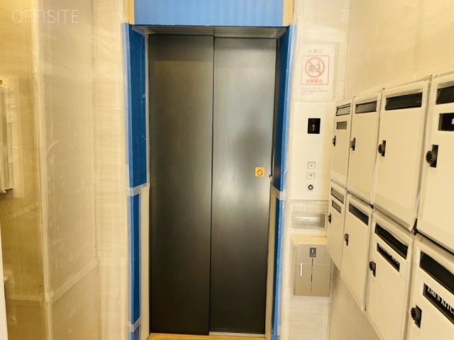 LSR BUILDINGビル　エレベーター