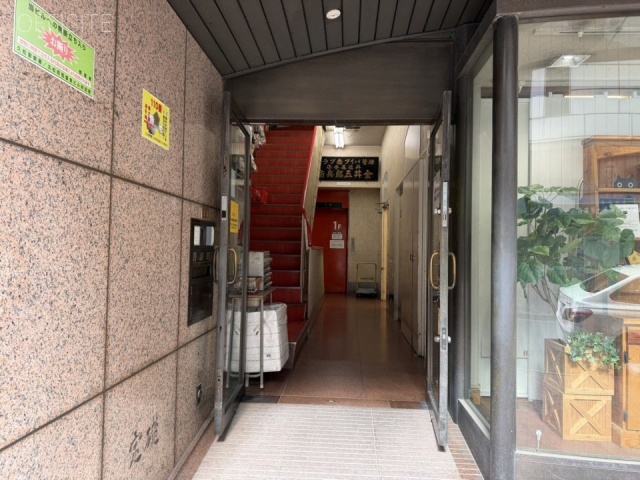 丹波屋ビル　オフィスビル出入口