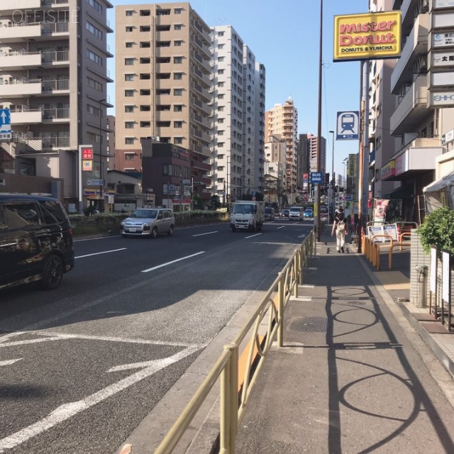 MONAVALE TOGOSHI ビル前面道路