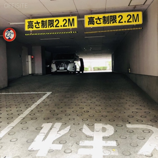 青葉台石橋ビル 駐車場