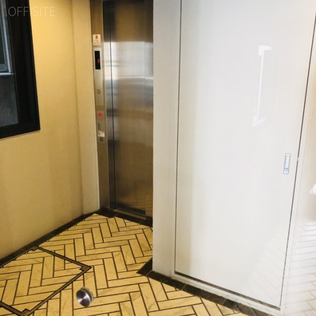 ラシーヌ東上野 エントランス