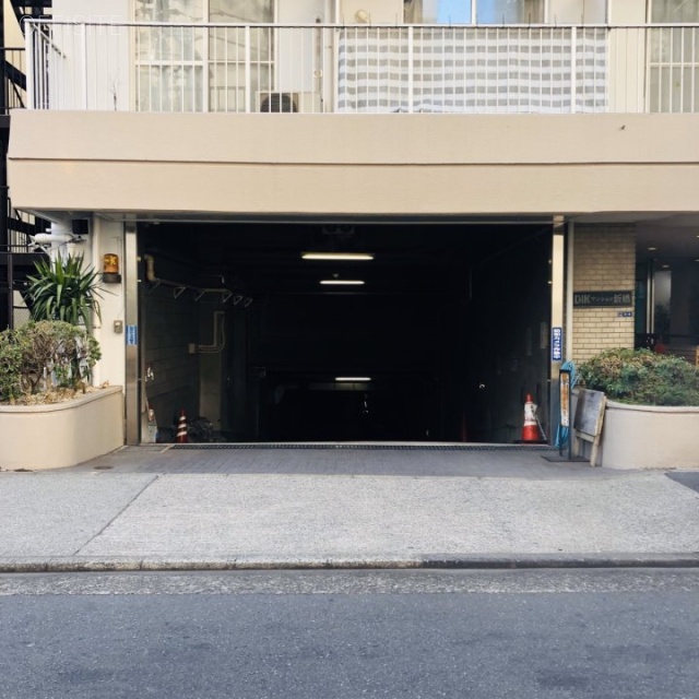DIKマンション新橋 4階【422】 6.95坪　駐車場