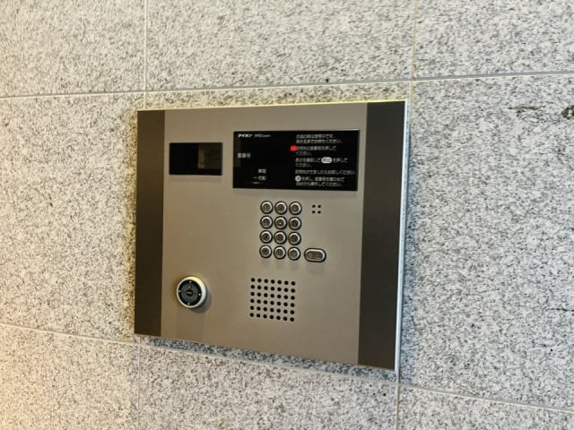 サーラプラティコ　エントランス