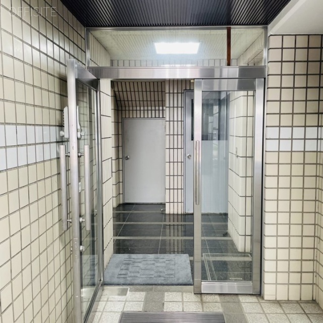 大高ビル エントランス