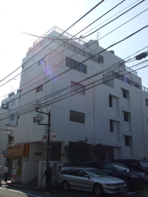 ホワイトキャッスルビル　外観