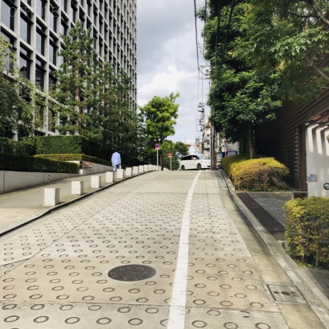 ASKビル ビル前面道路