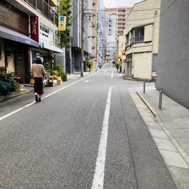 SGスクエア 前面道路