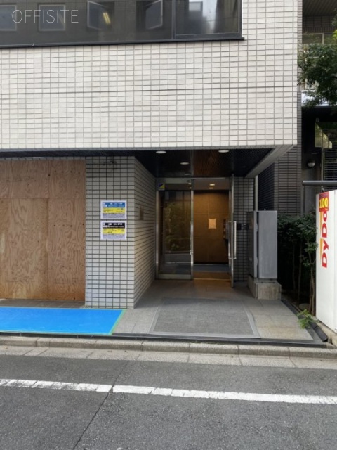 ルーツビル エントランス