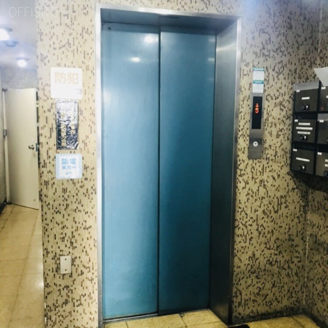 立原ビル エレベーター