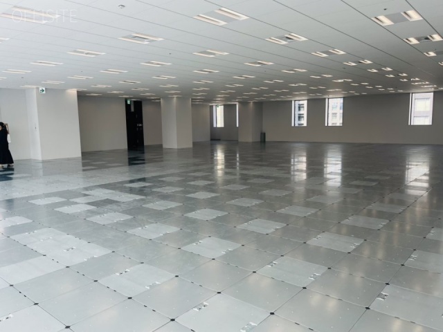 BIZCORE飯田橋　基準階 内装