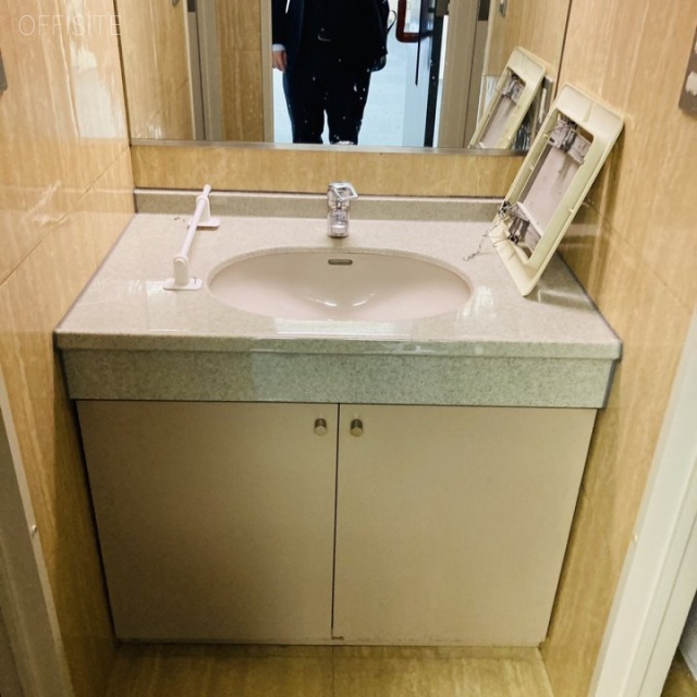トーハンビル 洗面台
