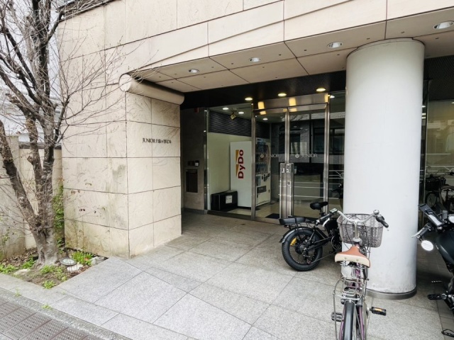 ジュニアー千駄ヶ谷　外観