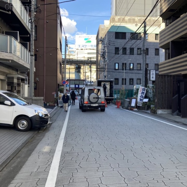 芝浦TYビル 側道