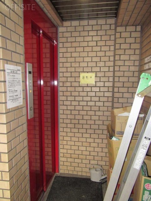 三谷ビル エレベーター