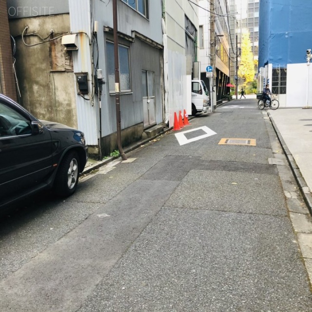 iコンフォート神田橋ビル ビル前面道路