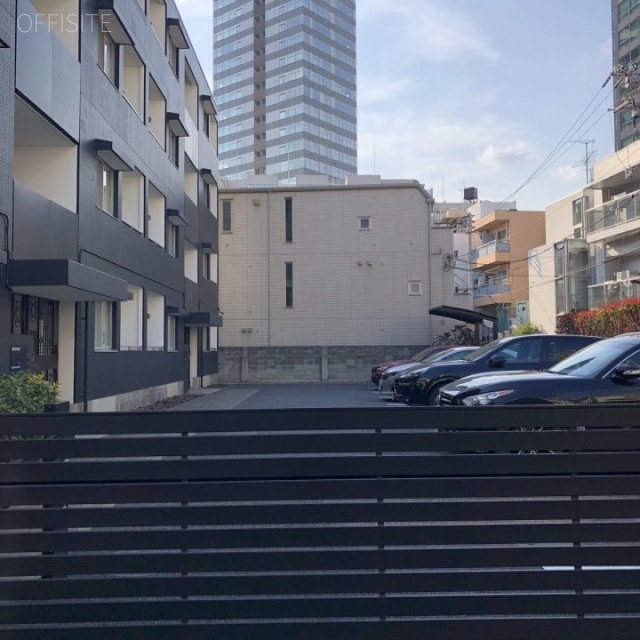 六本木BLESS 駐車場