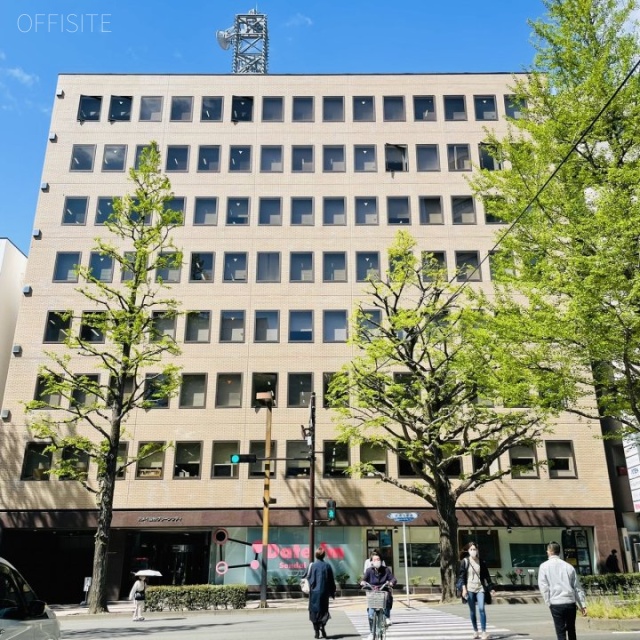カメイ仙台グリーンシティビル　外観